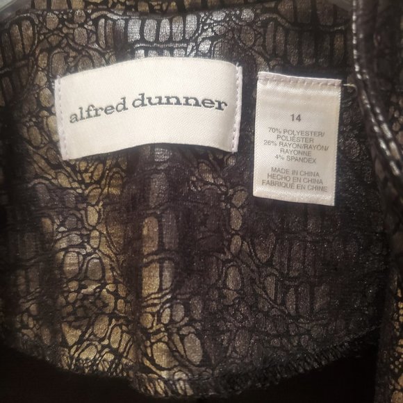 Alfred Dunner Dress Jacket Silver on Black Alligator Print Size 14 - Picture 3 of 8